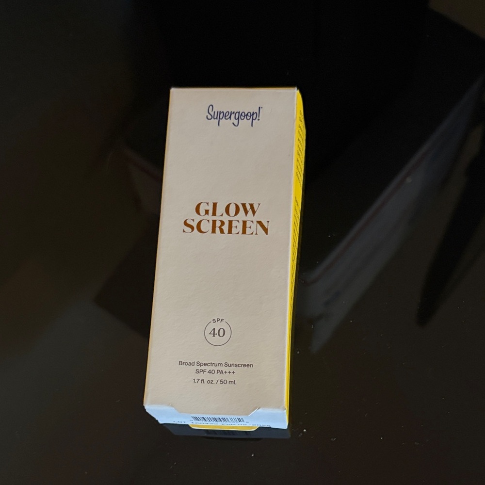 Supergoop! Glow Screen SPF 40 - Cream & Yellow Packaging